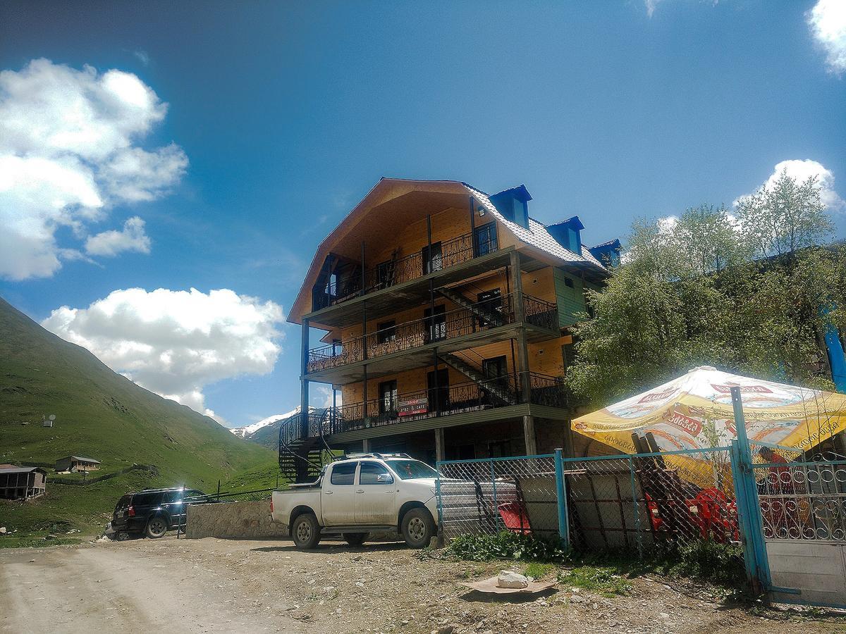 Ushguli Panorama Guest House Exterior foto